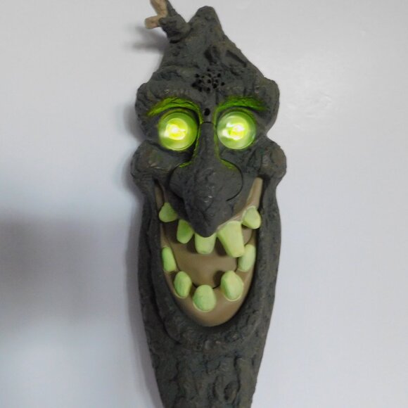 Sun Hill Halloween 14" Tree Face Glow Decoration Electronic Lights Sound 2003 - Picture 4 of 6